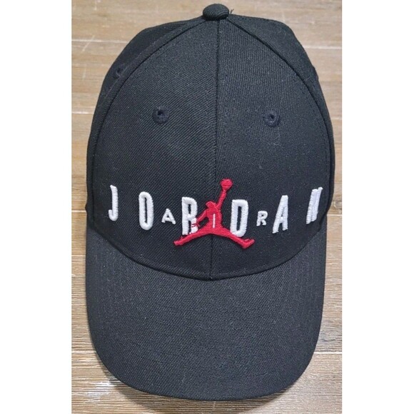 Air Jordan Structured Black Rise Cap Strapback Hat Kid Size Nike Red Jumpman - Picture 1 of 5